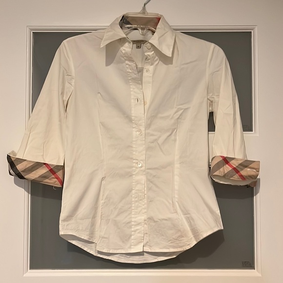 Burberry white button down shirt with vintage check arm and collar